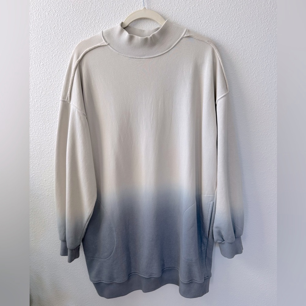 Easel Oversized Sweatshirt Dress